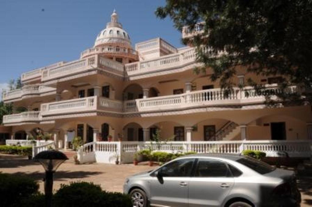 Hotel Sterling Yelagiri Exterior foto